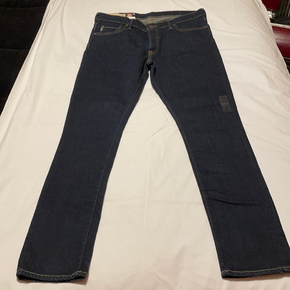 Men’s super skinny A & F jeans